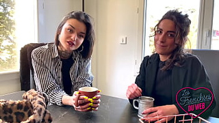 Crystal and Manéa, 2 dirty whores who love sex