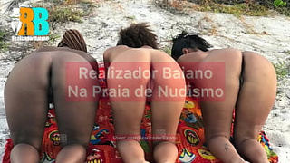 brazillian bull, Director from Bahia amatuer party on a nudist beach! Fudendo 3 women and the eater on the beach in home-made orgy, swing, homemade, savior, nudism, massarandupio, tambaba,