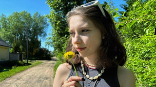 Met a Ukrainian schoolgirl on the street and drilled her on the same day
