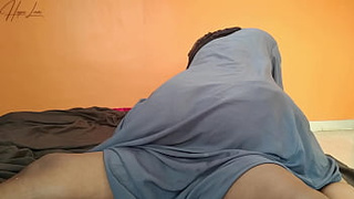 Pretty Hijab Chick Love To Ride A Massive Wang And Creampied
