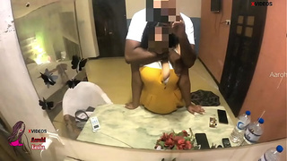 Charming employee went to her boss house and met his boss sweet wifey ,he cant resist her charm and start fucking her twat. Cheating ex-wife slammed by her boss.(FULL SEX TAPE ON XVIDEOS RED)