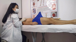 The wang got up in front of the nurse
