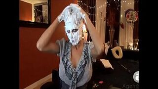 Shaving Cream Bizarre