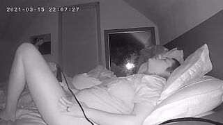 MILF Jackhammers Clit Before Bed Spy Web Camera
