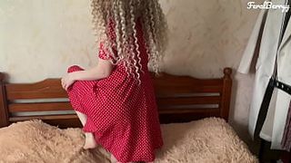 white behind in a red dress enjoys anal/FeralBerryy
