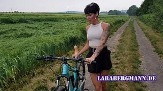 Premiere! Bicycle poked in public horny!